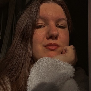 Логотип @nastevvi_blog - Анастасия Пестóва 🫦