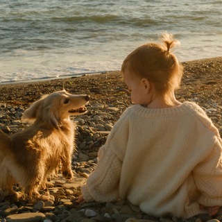 Логотип @nastinastiaa - this is us