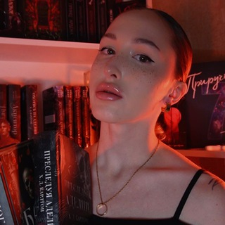 Логотип @nastyaabooks - Настя вошла в чат…