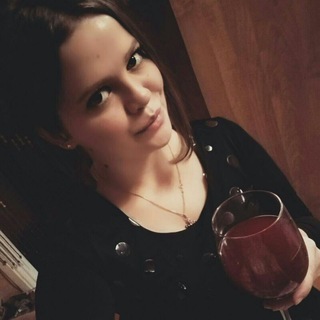 Логотип @nastyaalekss_v - Nastya_Aleks_Книжный Сахалин_🐋