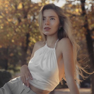 Логотип @nastyaolzhabaevaa - Nastya Olzhabaeva ☽