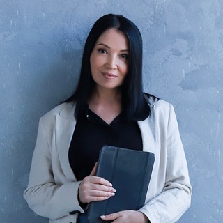 Логотип @natafrench - Французский язык с Натали