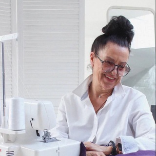 Логотип @natali_razdomakhina - Наталья Раздомахина о шитье и стиле