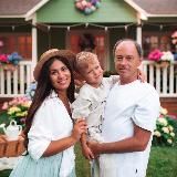 Логотип @natalia_family_travel - Семейные путешествия.Мир нашими глазами