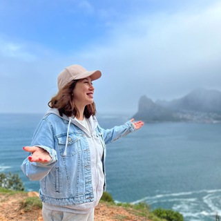 Логотип @natalianovapro - сНова в путешествии