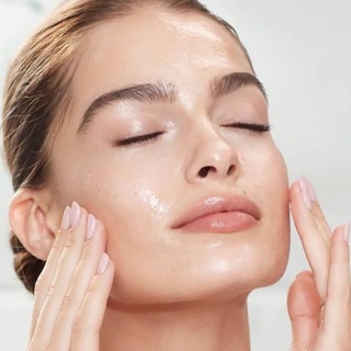 Логотип @naturalbeautyfull - 🦢Natural Beauty Tips🪞🌸🍃