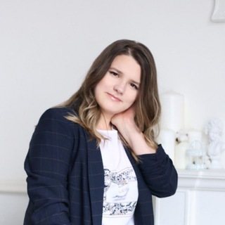 Логотип @natuzhvi - Наталья Ужви. Путешествие в музыку.