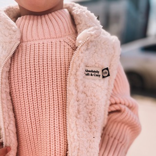 Логотип @naxodkidetkiwb - kids style chat