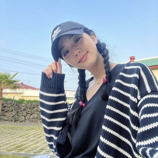 Логотип @nayeonshop1 - (( stellar store ))