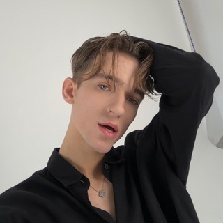 Логотип @nazarnazik - Назик тут