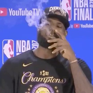 Логотип @nbashiit - Damn shit it’s NBA