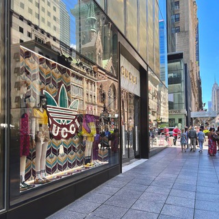 Логотип @nbyuer - Nbuyer_usa