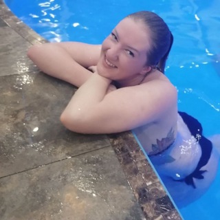 Логотип @ne_ta_blondie - 🖤💙🤍blondie🤍💙🖤