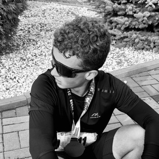 Логотип @neeckeechrun - никич