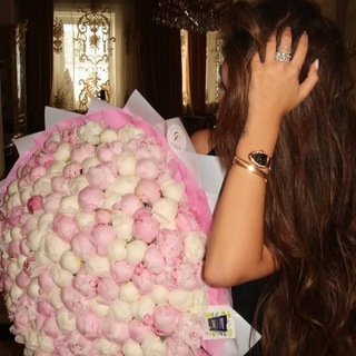 Логотип @needdmme - need me.