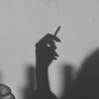Логотип @negrysti_mir - Чёрно-белая жизнь 🥀