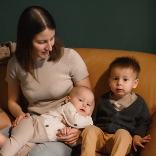 Логотип @neidealjano_mama - Мама - педиатр на связи🩺