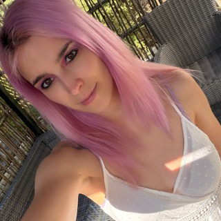 Логотип @nelesweet - Nele Sweet