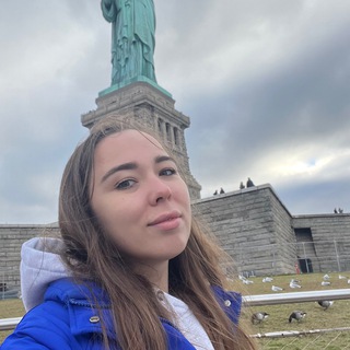 Логотип @neliaeng - Nelia speaks Humanglish