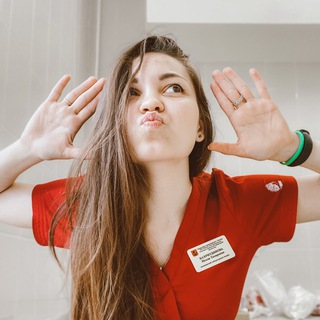 Логотип @nelson22_22 - На связи - Нелли 24/7✨