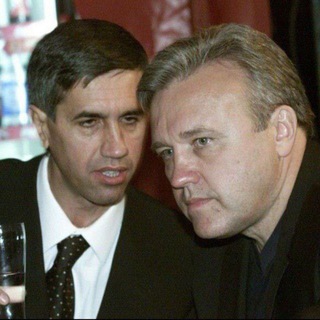 Логотип @nenashi - НеНАШИ