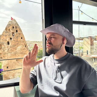 Логотип @nenaviijyy - Жека Дубровский