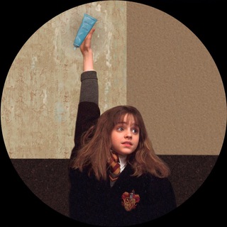 Логотип @nesephora - Не сефОра, а сефорА