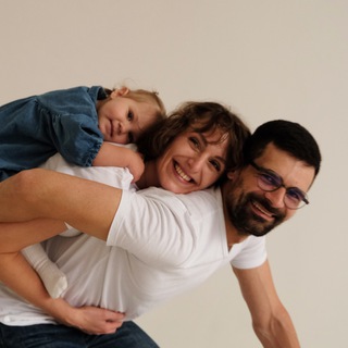 Логотип @neskajem_mame - Маме не скажем