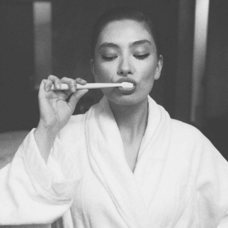 Логотип @neslilion - Неслихан Атагул