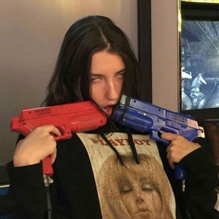 Логотип @nestandartno_b - нестандартность бытия