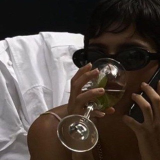 Логотип @netvoyanetvoya - pas le vôtre🕯