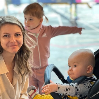 Логотип @network_mom - Network мама