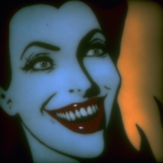 Логотип @neural_network_comments - Данайские нейросети комментарии