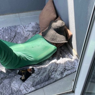 Логотип @neurodiversity_travel - Not so funny autistic travel 🤪