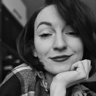 Логотип @neuromoms - НейроМать| Вера Дзюба🖤