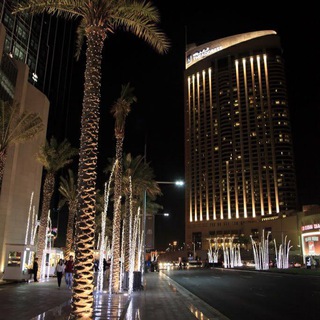 Логотип @nevereveeer - 𝐧𝐞𝐯𝐞𝐫 𝐞𝐯𝐞𝐫🗝🎞