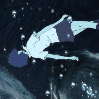 Логотип @neverlizzy - странные фото