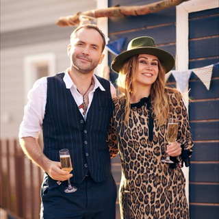 Логотип @nevinnayasreda - неВИННАЯ среДА