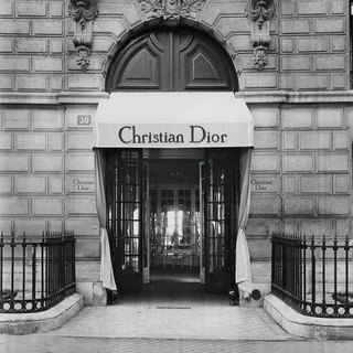 Логотип @newhouse_1 - Комиссионка