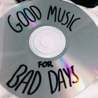 Логотип @newnavalnii - GOOD MUSIC 🐾
