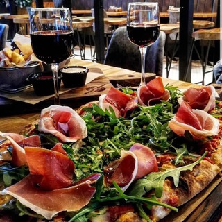 Логотип @newpizzeria - Новая пиццерия в Ярославле