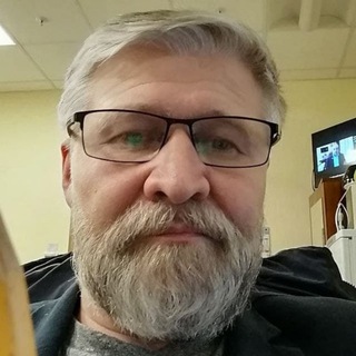 Логотип @newswithhumor - Новости с бородой (Геннадий Михайлов)