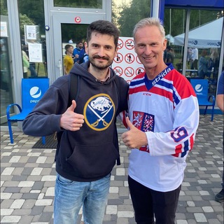 Логотип @nhl_ukie - дВіжняк про НХЛ