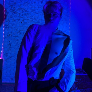 Логотип @nice_aleks - Lemon garage 🍋