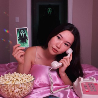 Логотип @nicitaro - It's Nicole, bitch! 💥