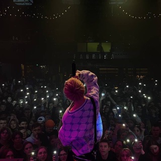 Логотип @nickdayzifam - дэйзик