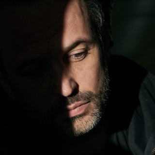 Логотип @nik_makarov - Nikita Makarov