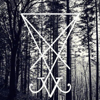 Логотип @nikaruni - Тёмное отражение