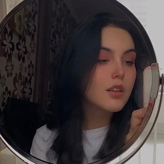 Логотип @nikasb00ks - nikasb00ks