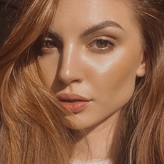 Логотип @nikiritelegram - С широко открытыми глазами